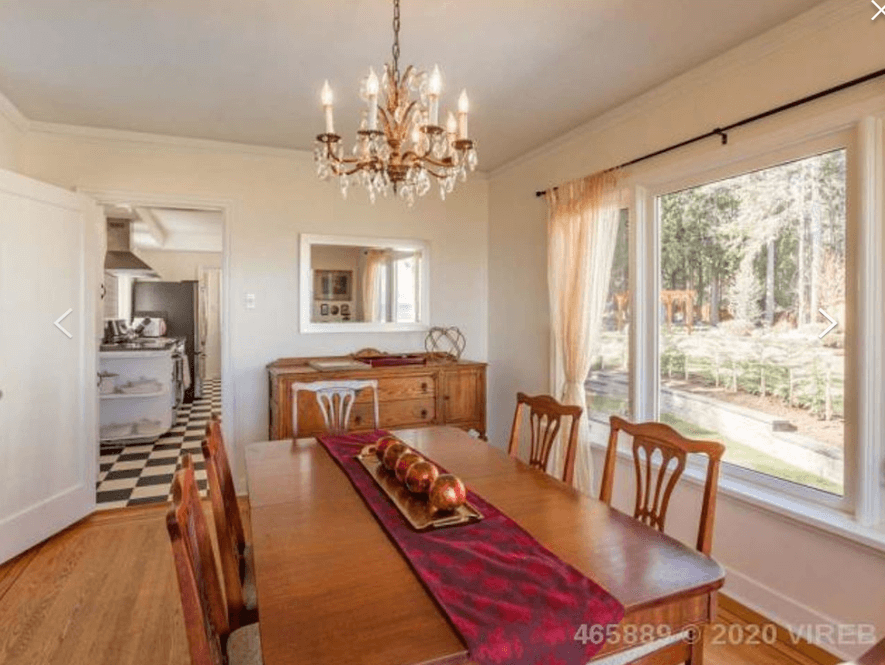 HIT QC - Before Images - Beach House - R-Dining Room Before1