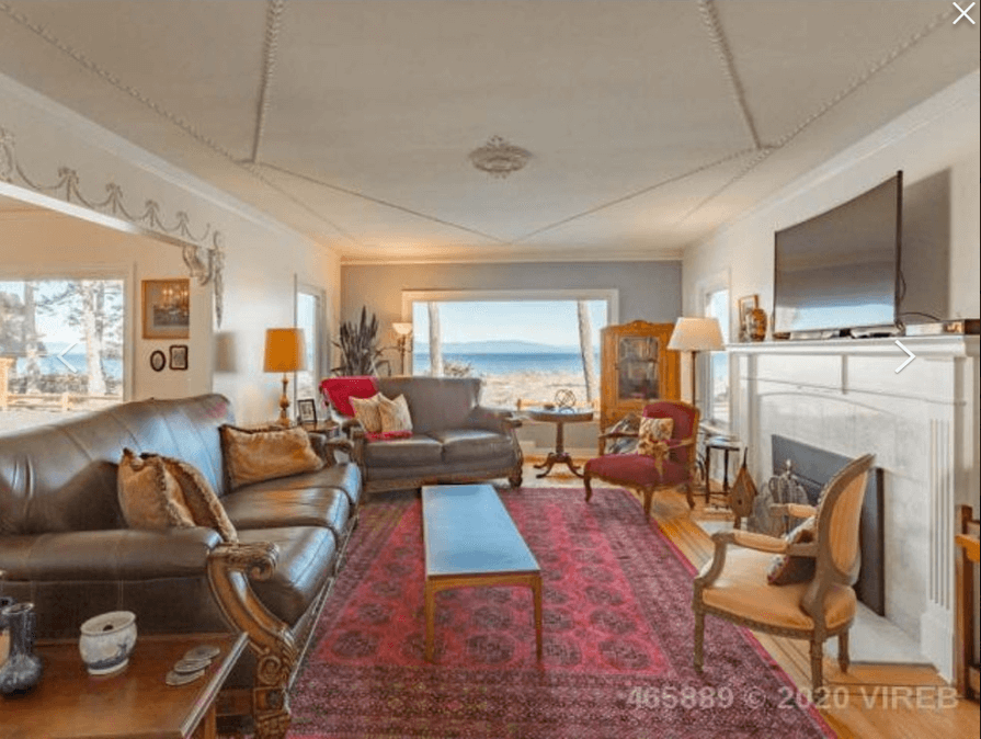 HIT QC - Before Images - Beach House - R-QB Great Room Living Before2